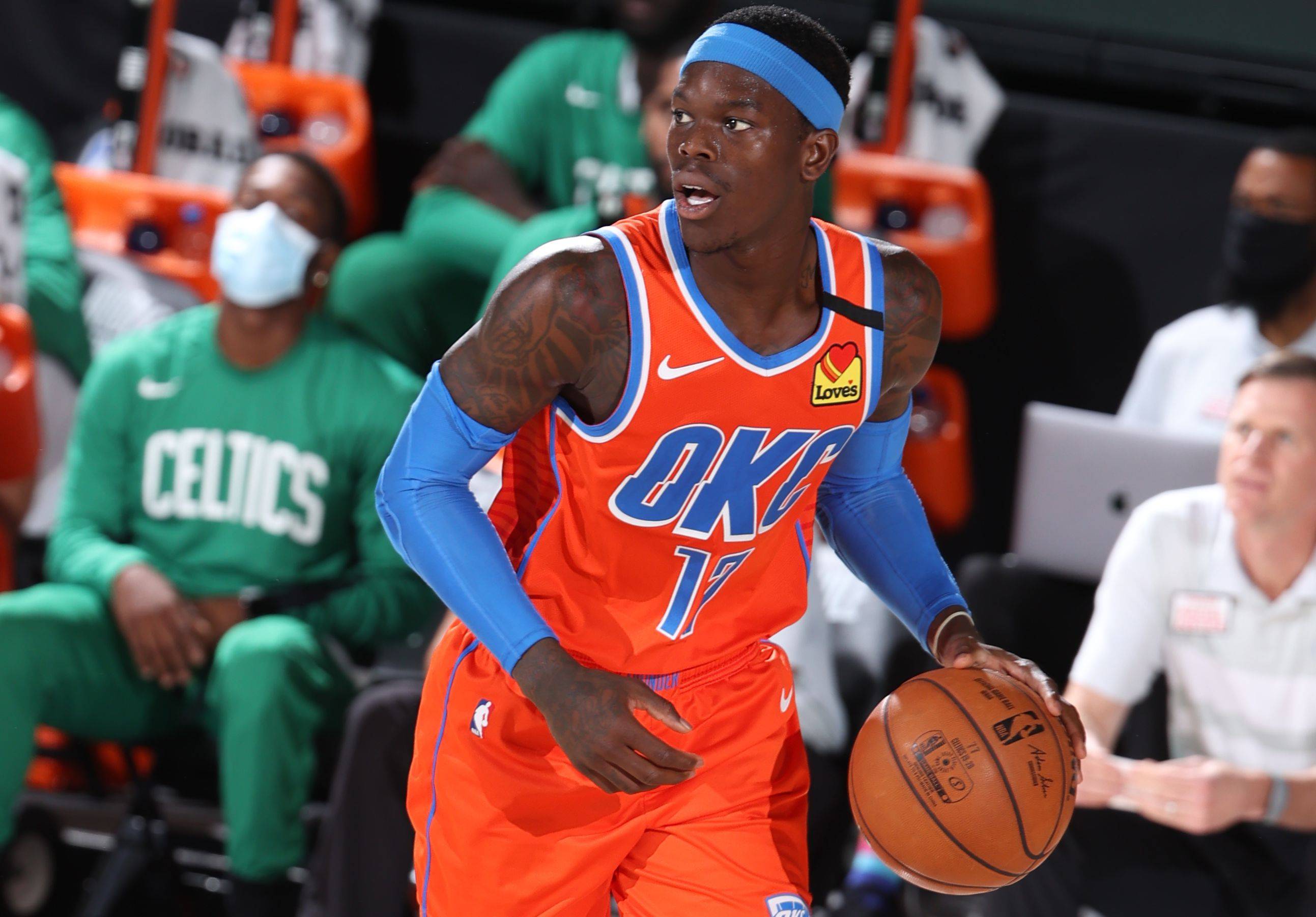 退役后的刘 退役后的刘