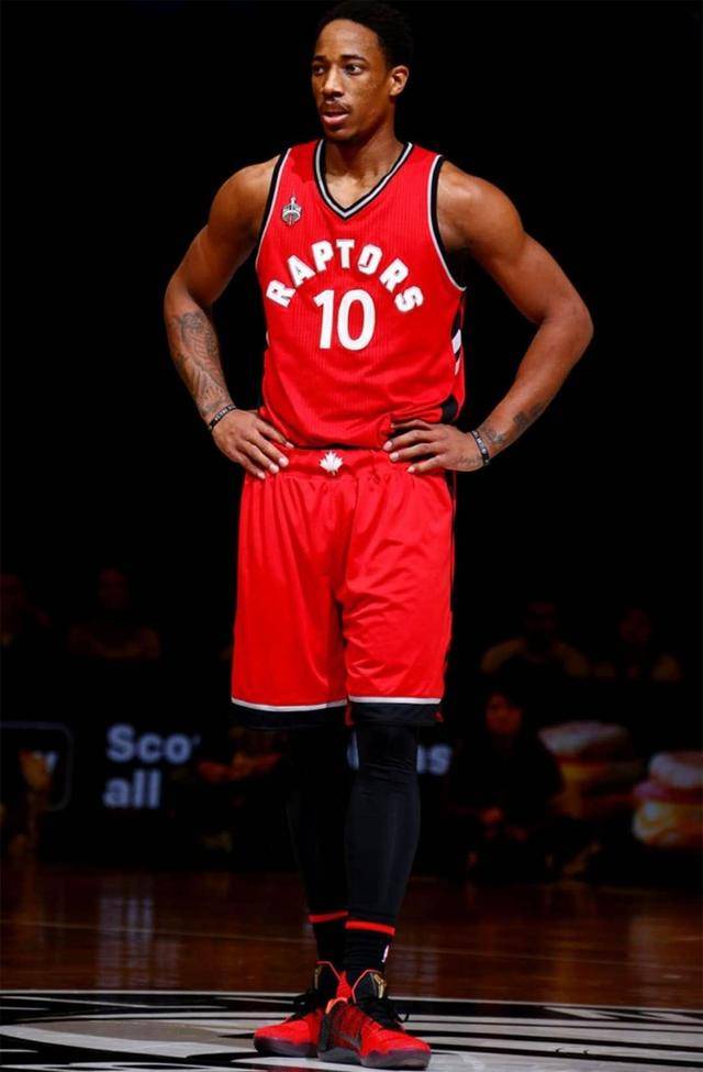 拥有一个既 拥有一个既