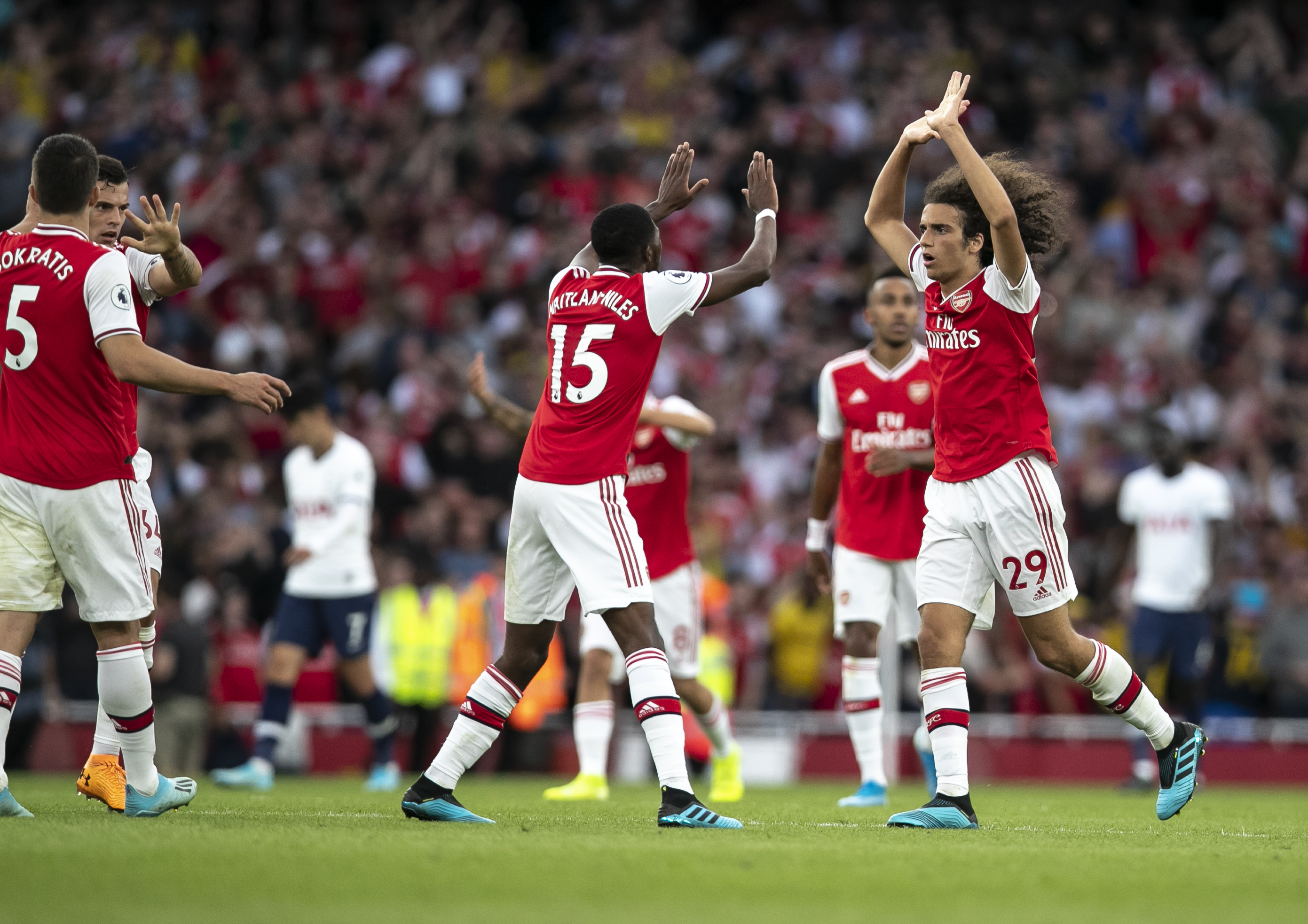 而不是只等 而不是只等